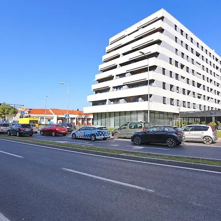 Luna With Free Parking Appartement