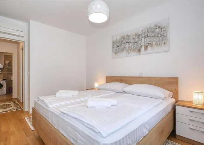 Appartement Luna With Free Parking